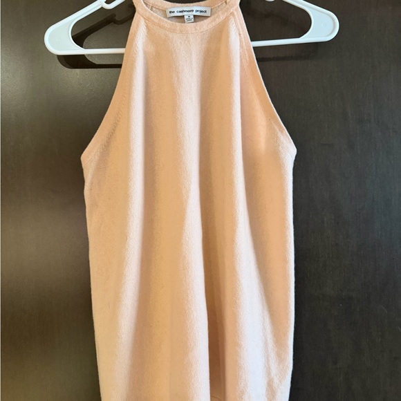 The Cashmere Project Tops - Chic Peach Sleeveless Cashmere Top
